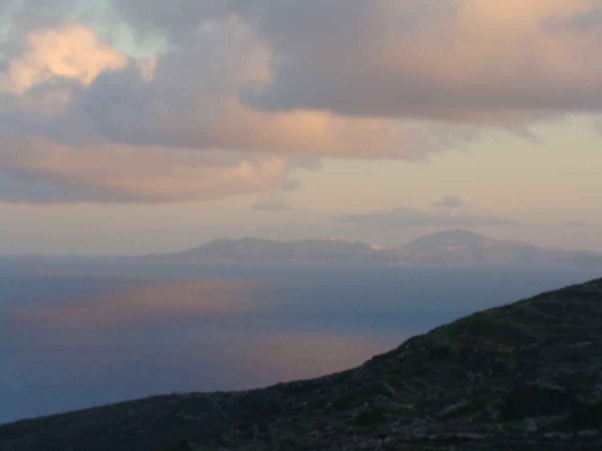 Superb View House-Sikinos Island-Chorio Villa Екстериор снимка
